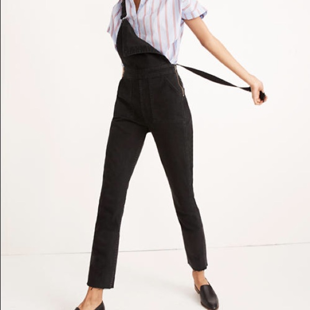 Madewell Women’s Skinny Overalls in Lunar Wash xs